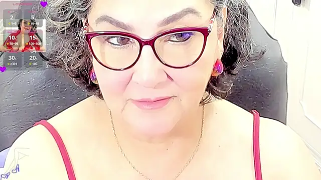 Snapshot of cataleya_mom chatting on 21, 7, 2026 cataleya mom online show from 21, 7, 2026