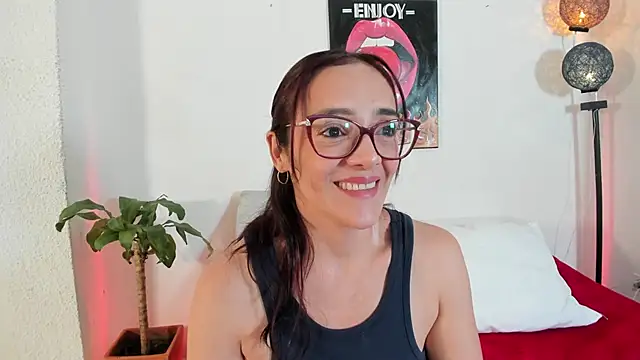 Snapshot of Jessica_Herrera_ chatting on 23, 9, 2025 Jessica Herrera online show from 23, 9, 2025