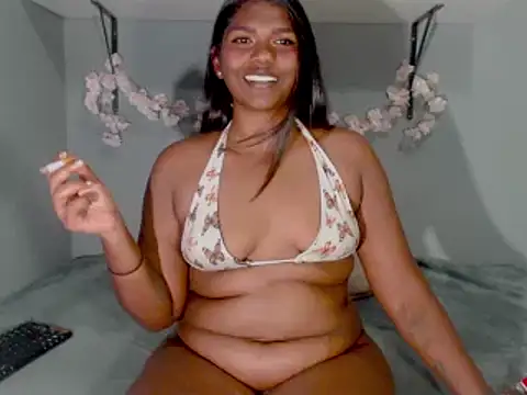 Snapshot of Sexykitten147 chatting on 8, 10, 2025 Sexykitten147 online show from 8, 10, 2025