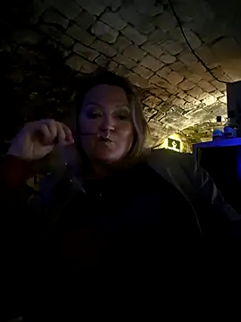 Snapshot of lady_charlyne chatting on 7, 11, 2025 lady charlyne online show from 7, 11, 2025