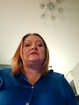 Snapshot of lady_charlyne chatting on 4, 12, 2025 lady charlyne online show from 4, 12, 2025