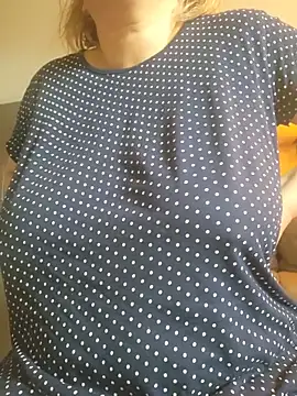 lady charlyne online show from 30, 5, 2026