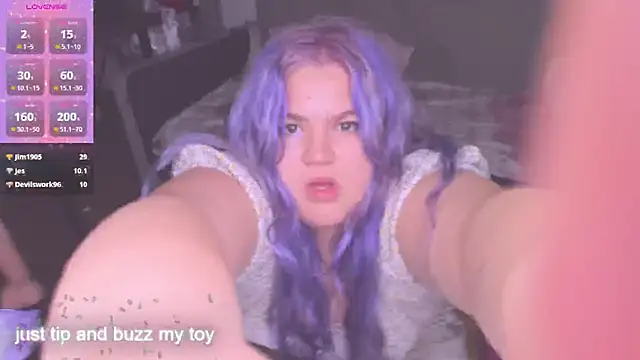 Freakcute  online show from 20, 10, 2025