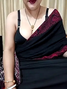 Snapshot of Priya_Boudi chatting on 12, 1, 2025 Priya Boudi online show from 12, 1, 2025