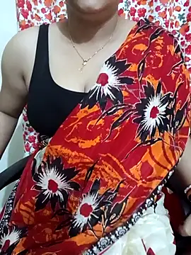 Snapshot of Priya_Boudi chatting on 14, 11, 2025 Priya Boudi online show from 14, 11, 2025