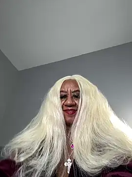 Snapshot of BreanaDivine chatting on 16, 2, 2025 BreanaDivine online show from 16, 2, 2025