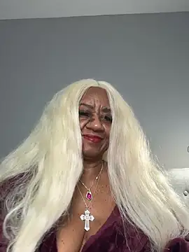 Snapshot of BreanaDivine chatting on 18, 2, 2025 BreanaDivine online show from 18, 2, 2025