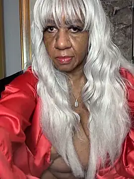 Snapshot of BreanaDivine chatting on 21, 12, 2025 BreanaDivine online show from 21, 12, 2025