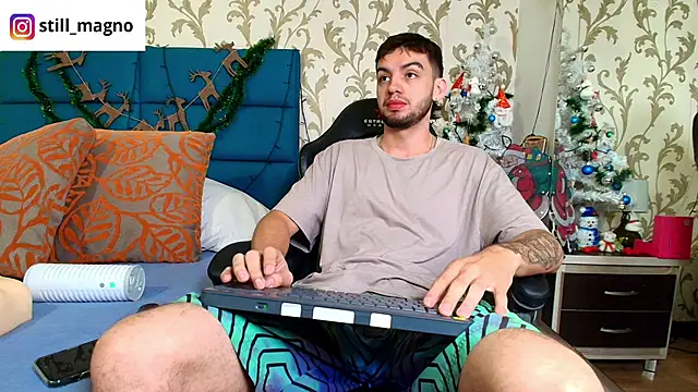 Michael magno online show from 4, 12, 2025