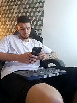 Michael magno online show from 22, 2, 2026