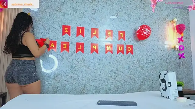 sabrina shark  online show from 5, 2, 2026