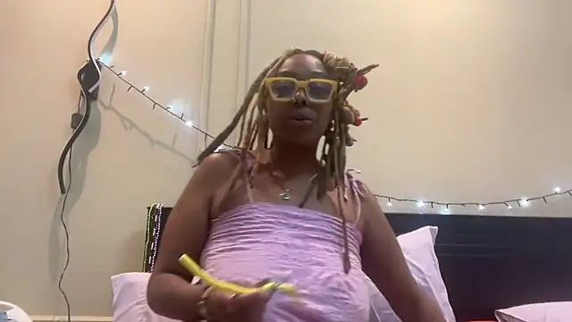 ChocolateCakeQueen online show from 19, 1, 2025