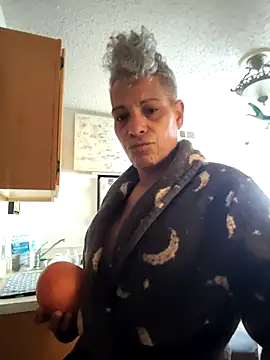 Snapshot of CeceilaMoon chatting on 14, 2, 2026 CeceilaMoon online show from 14, 2, 2026