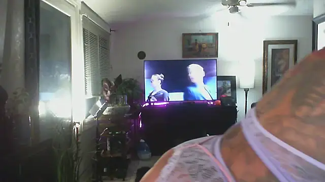 Snapshot of CeceilaMoon chatting on 25, 2, 2026 CeceilaMoon online show from 25, 2, 2026