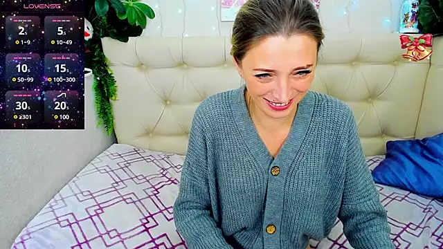 Snapshot of SamantaSax chatting on 9, 2, 2025 SamantaSax online show from 9, 2, 2025