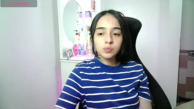 Snapshot of aineangeel chatting on 14, 6, 2026 aineangeel online show from 14, 6, 2026