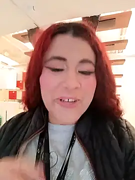 Snapshot of MarthinaBaker chatting on 17, 11, 2025 MarthinaBaker online show from 17, 11, 2025