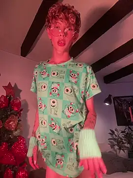 Snapshot of lyamthommpson chatting on 4, 12, 2025 lyamthommpson online show from 4, 12, 2025