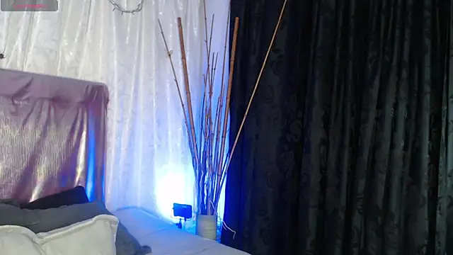 megan lover online show from 15, 10, 2025