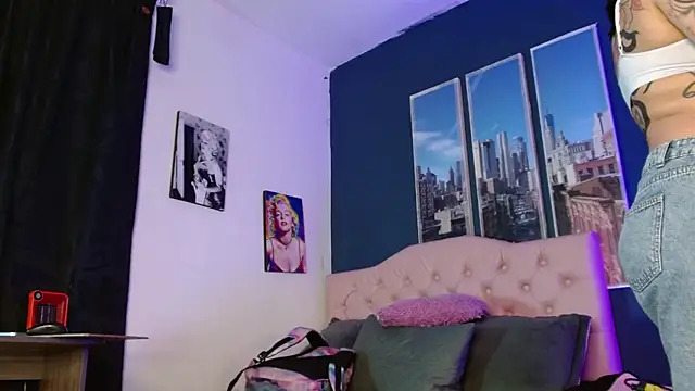 megan lover online show from 27, 5, 2026