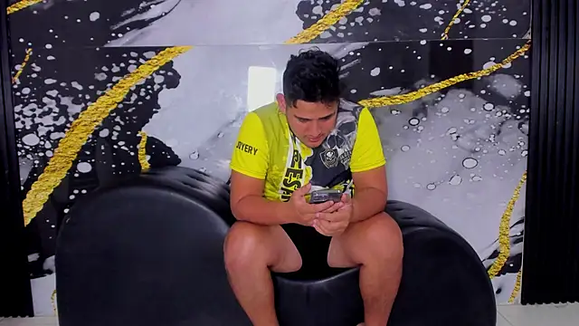 sweethot    online show from 4, 10, 2025