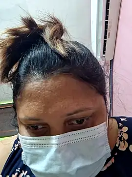 Snapshot of kunjan789 chatting on 12, 9, 2025 kunjan789 online show from 12, 9, 2025