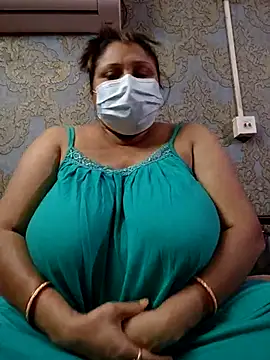 Snapshot of kunjan789 chatting on 9, 11, 2025 kunjan789 online show from 9, 11, 2025