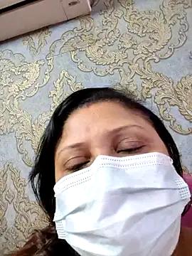 Snapshot of kunjan789 chatting on 10, 11, 2025 kunjan789 online show from 10, 11, 2025