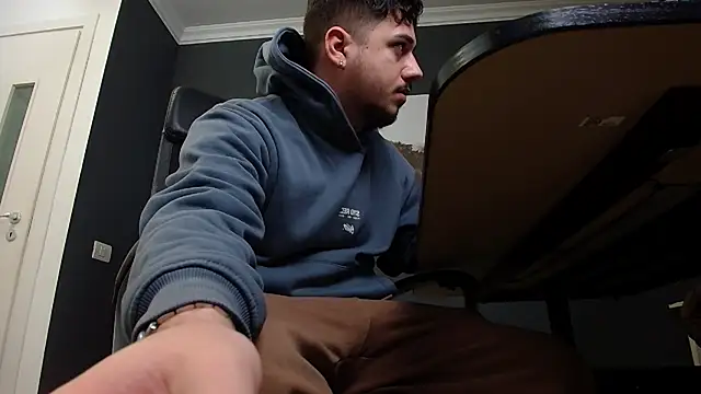 JoshKnights online show from 8, 2, 2025