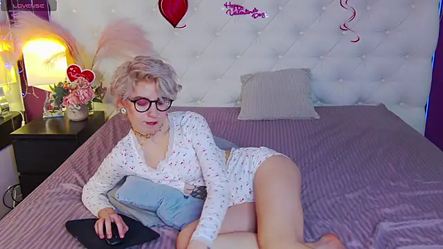 Snapshot of _Moonlight_t chatting on 24, 2, 2025 Moonlight t online show from 24, 2, 2025