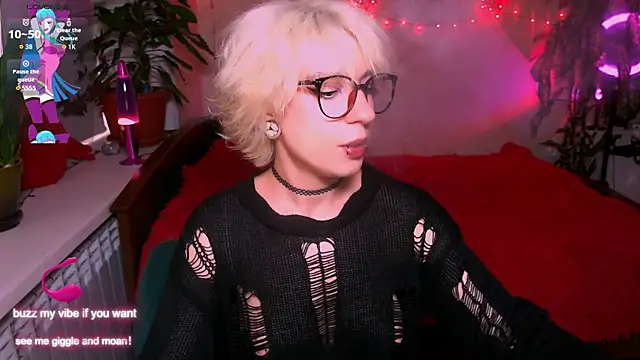 Snapshot of _Moonlight_t chatting on 19, 9, 2025 Moonlight t online show from 19, 9, 2025