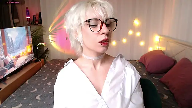 Snapshot of _Moonlight_t chatting on 5, 12, 2025 Moonlight t online show from 5, 12, 2025