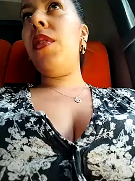 Emily Wane online show from 4, 12, 2024