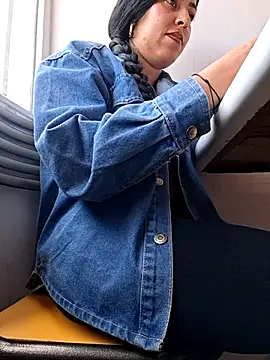 Emily Wane online show from 25, 5, 2026