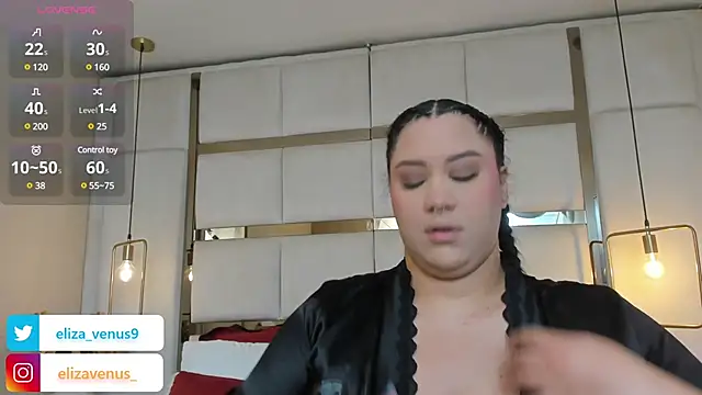 Snapshot of elizavenus chatting on 5, 2, 2025 elizavenus online show from 5, 2, 2025