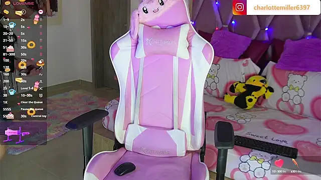 CharlotteMillers online show from 19, 2, 2025