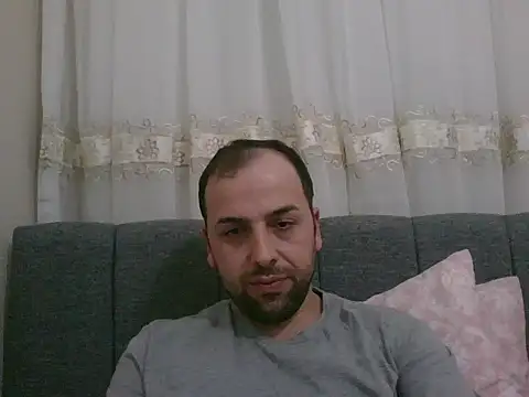 Snapshot of Yldrmm_9553 chatting on 8, 5, 2026 Yldrmm 9553 online show from 8, 5, 2026