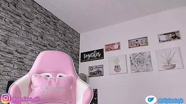 olivia22love online show from 26, 9, 2025