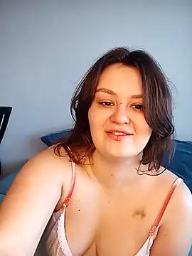 BlackCurly online show from 5, 1, 2025