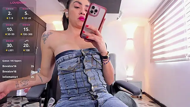 AnaRuiz online show from 1, 3, 2025