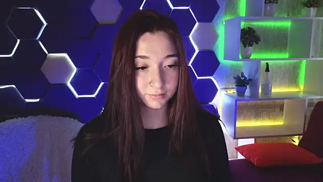 Snapshot of YasmineWest chatting on 28, 12, 2024 YasmineWest online show from 28, 12, 2024