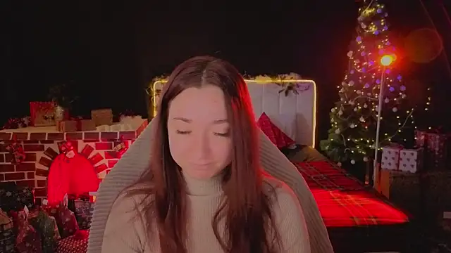 Snapshot of YasmineWest chatting on 20, 12, 2025 YasmineWest online show from 20, 12, 2025