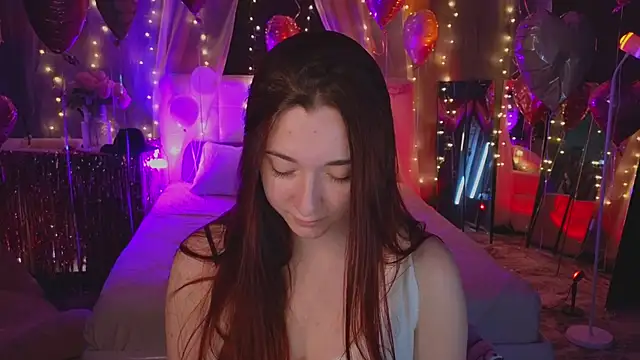 Snapshot of YasmineWest chatting on 12, 2, 2026 YasmineWest online show from 12, 2, 2026