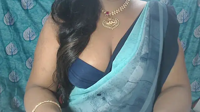 Sophia your online show from 8, 3, 2025