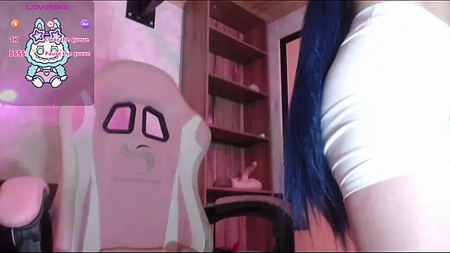 Sally23  online show from 5, 12, 2025