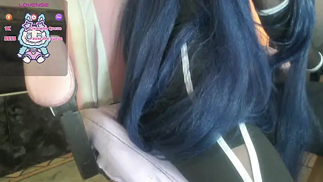 Snapshot of Sally23_ chatting on 19, 12, 2025 Sally23 online show from 19, 12, 2025