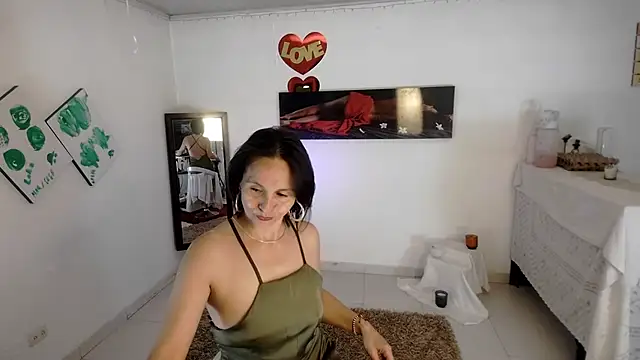 Snapshot of lollita_23_ chatting on 4, 5, 2026 lollita 23 online show from 4, 5, 2026