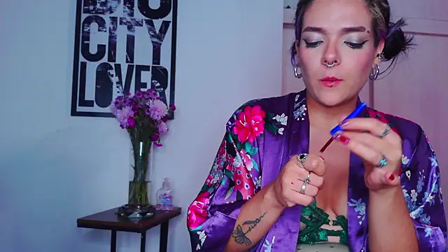 purple em69 online show from 21, 9, 2025