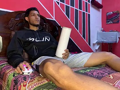 Snapshot of tanned_boy chatting on 9, 6, 2026 tanned boy online show from 9, 6, 2026