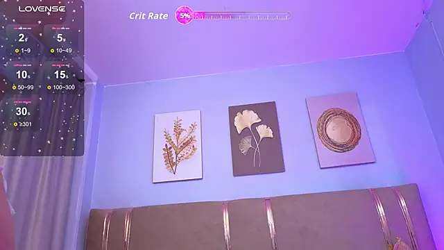 Snapshot of sarah_cruzz_ chatting on 7, 11, 2025 sarah cruzz online show from 7, 11, 2025